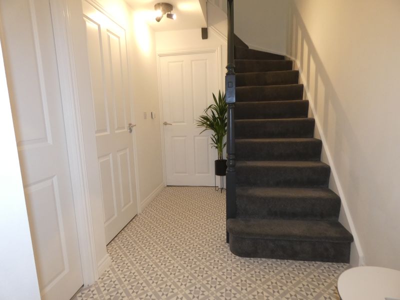 Entrance Hallway- click for photo gallery